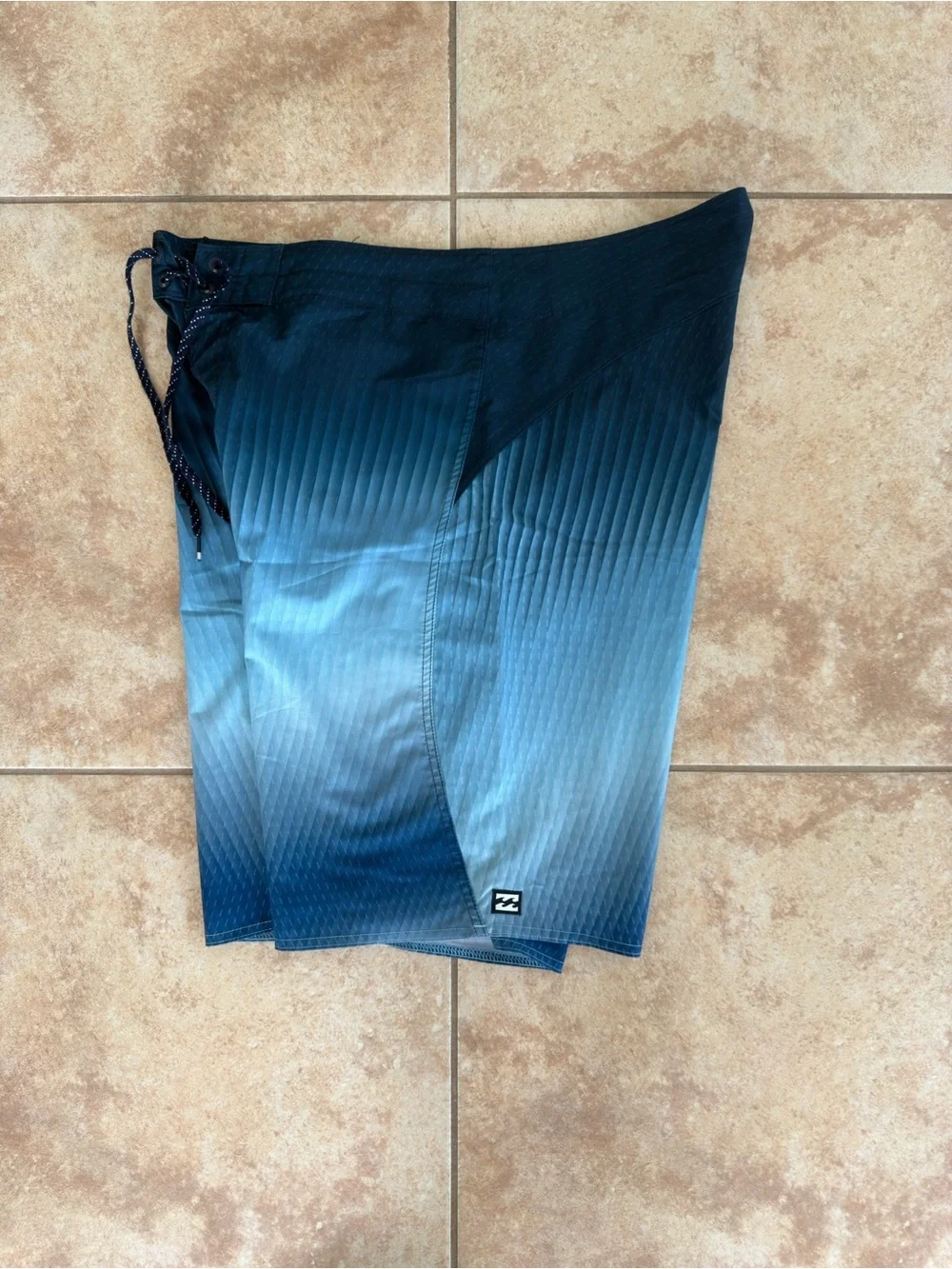 Billabong Men's Teal to Navy Ombre Board Shorts